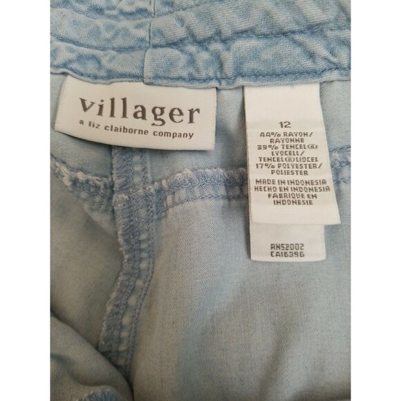 VILLAGER BY LIZ CLAIBORNE WOMENS PANTS BLUE 12 CROPPED CAPRIS CASUAL COMFORT - Picture 2 of 11